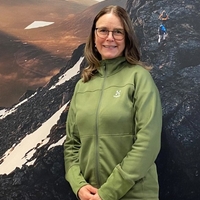 Eleonor - Retail Store Representative
