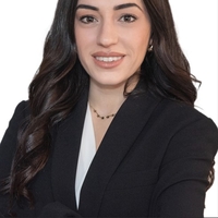 Niki - Lawyer