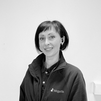 Alona - Selger